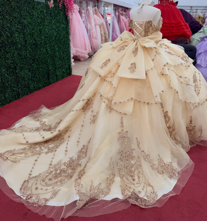 Vestidos de quinceañera con hombros descubiertos, tul princesa, apliques, vestidos de quinceañera HE530