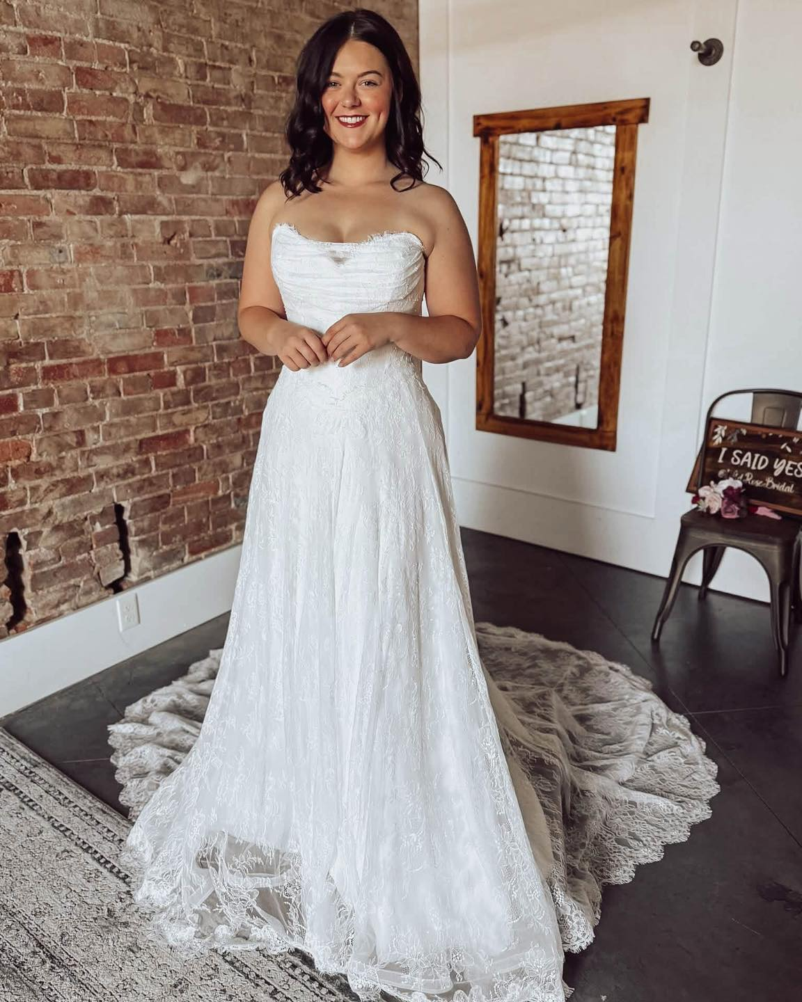 Women's Boho A Line Wedding Dresses for Bride Sweetheart Lace Beach Bridal Wedding Gowns HE1981