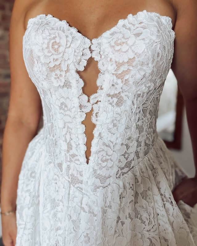 Sweetheart A-Linie Tüll 3D Blumen Strand Brautkleider für die Braut HE878
