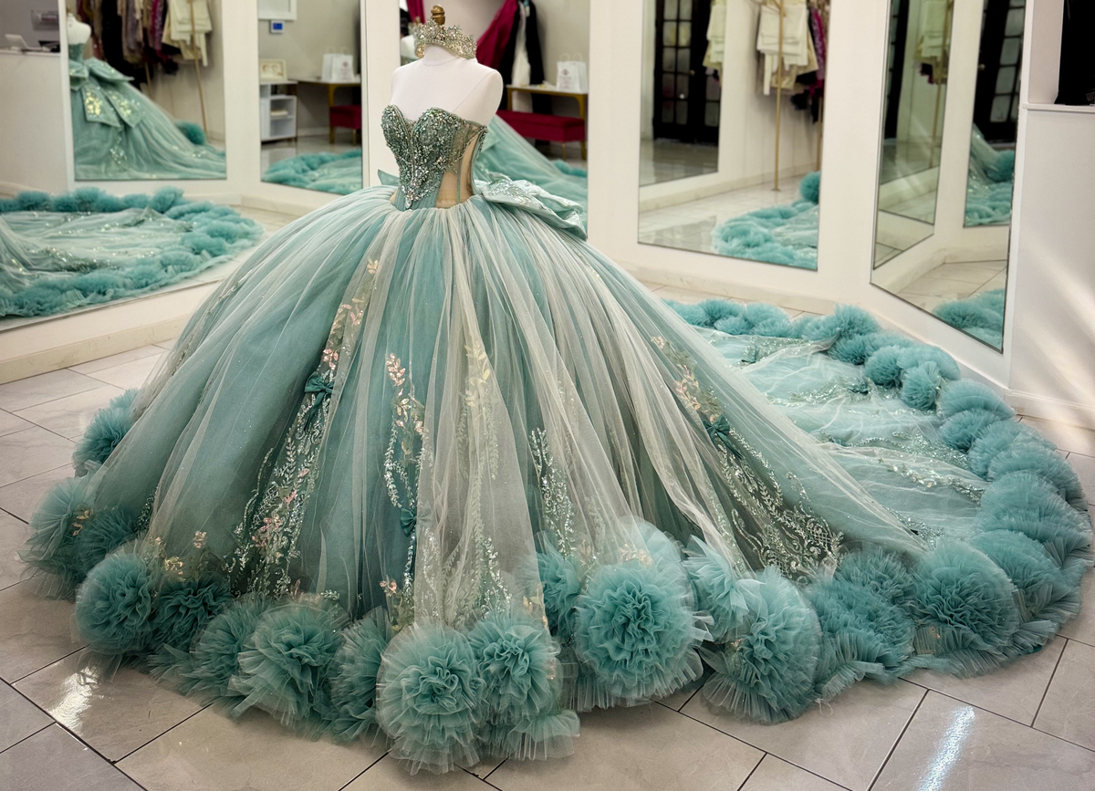 Vestidos de quinceañera con hombros descubiertos, tul princesa, apliques, vestidos de quinceañera HE530