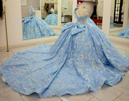 Sweetheart Lace Blue Quinceanera Dresses Off Shoulder Sweet 16 Celebration Gowns HE2006
