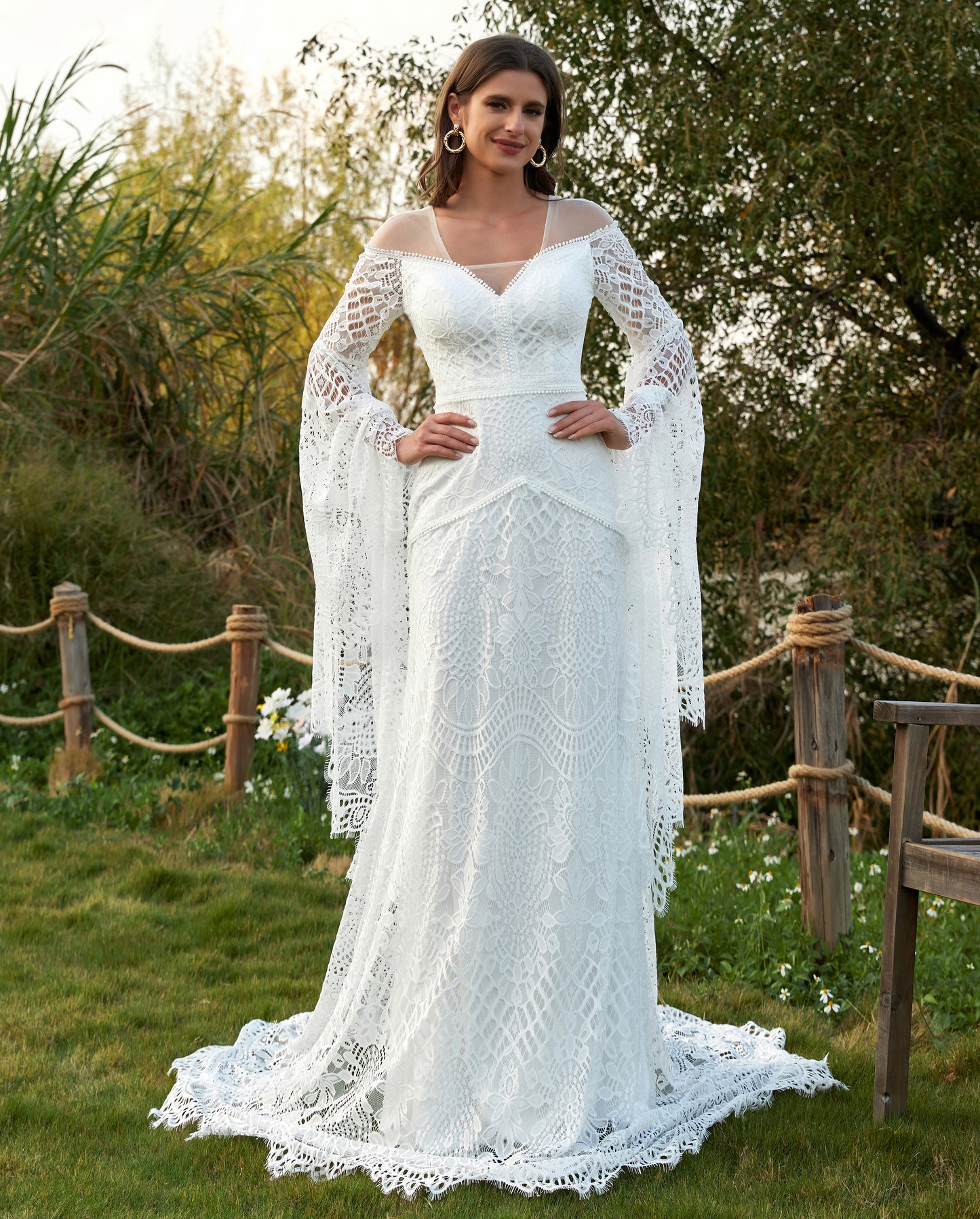Women's Wedding Dresses Boho for Bride Long Sleeves Plus Size Lace Beach Bridal Gowns HE864