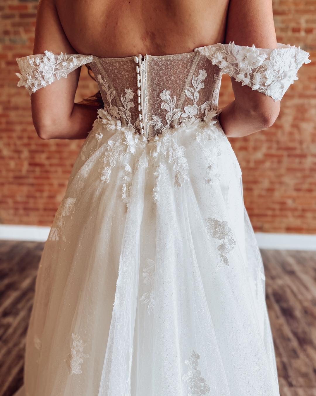 A Line Boho Wedding Dresses for Bride Tulle Lace Appliqued Beach Wedding Gowns HE1154