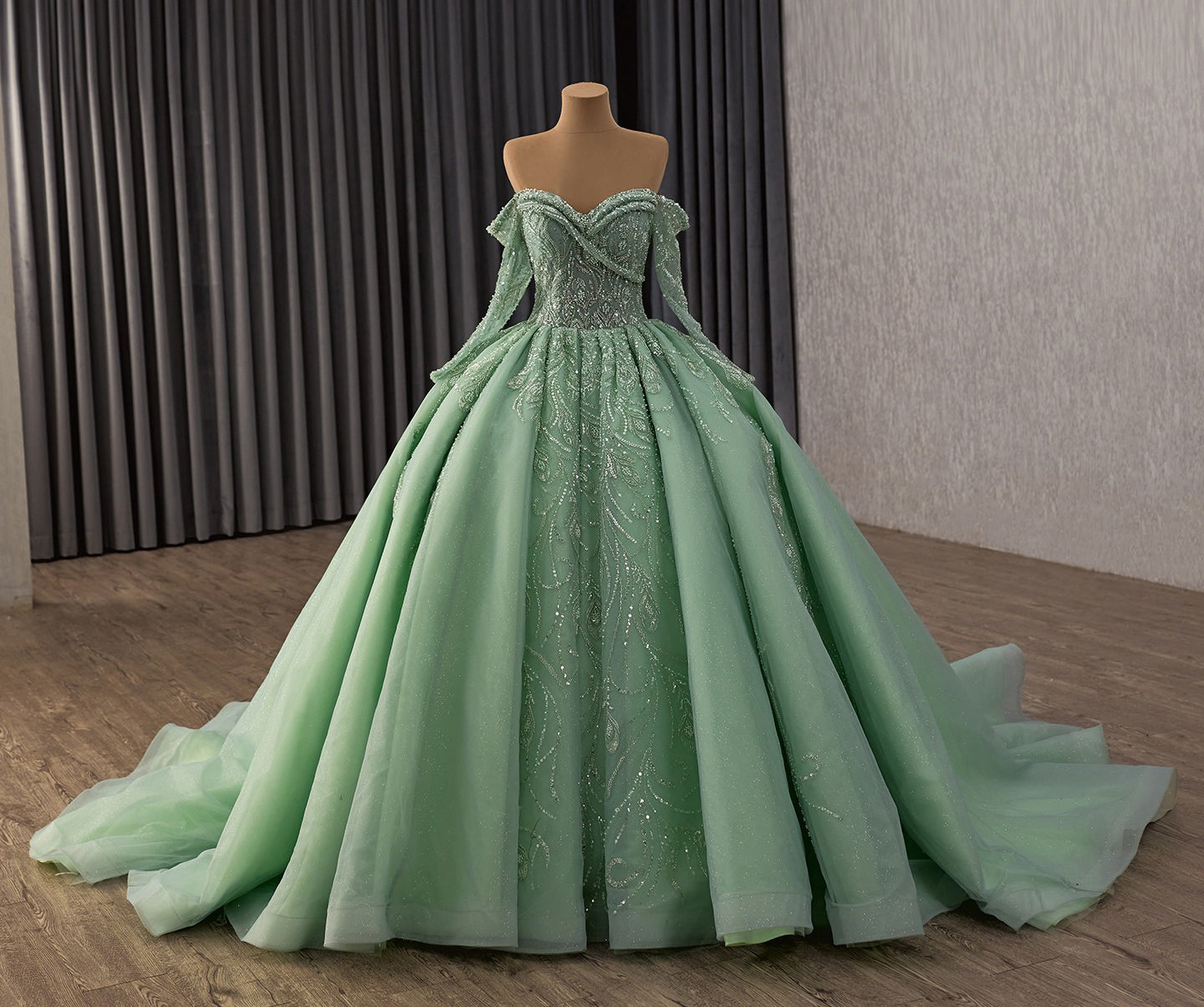 Off Shoulder Tulle Beaded Green Quinceanera Dresses Long Sleeves Sweet 16 Party Gowns HE1178