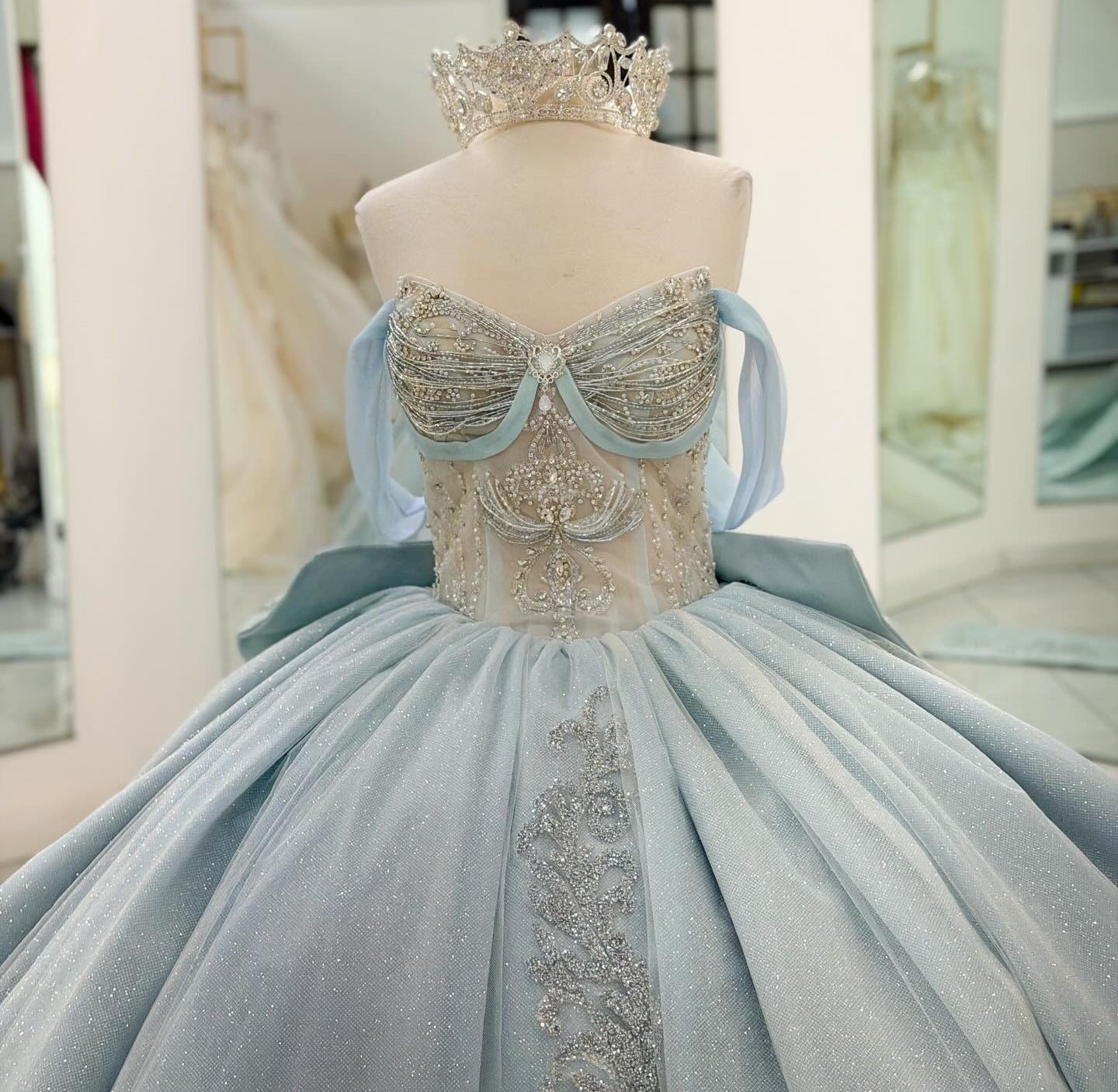 Off Shoulder Glittery Tulle Quinceanera Dresses Lace Beaded Sweet 16 Party Dress HE1211