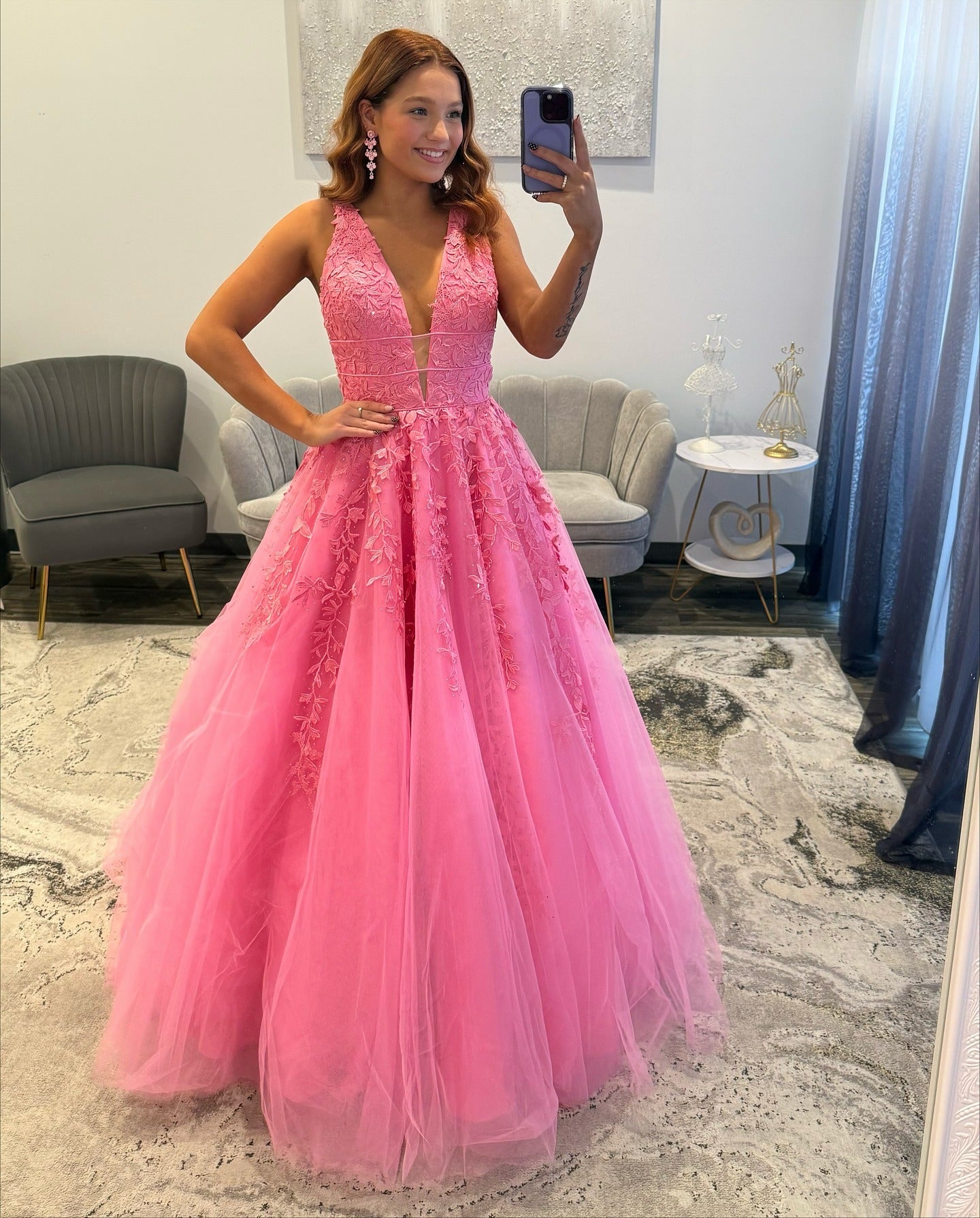A Line Tulle Appliqued Prom Dresses Long Elegant V Neck Evening Party Gowns for Women HE1144