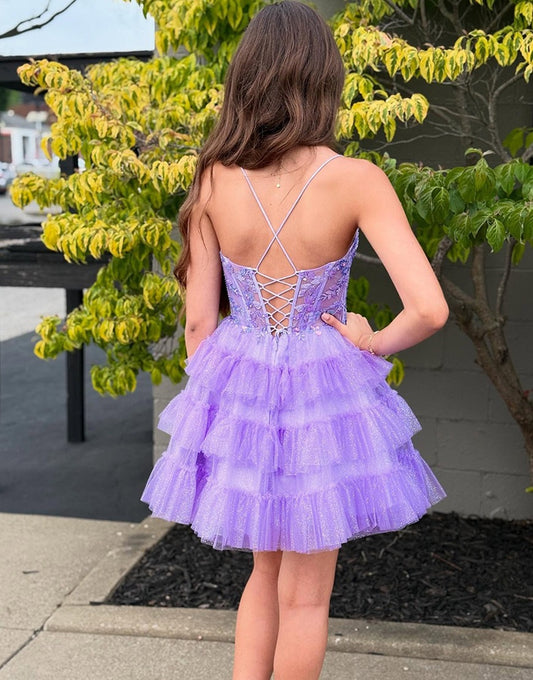 Vestido de fiesta corto con corsé, volantes y lentejuelas en tul lavanda brillante HE636