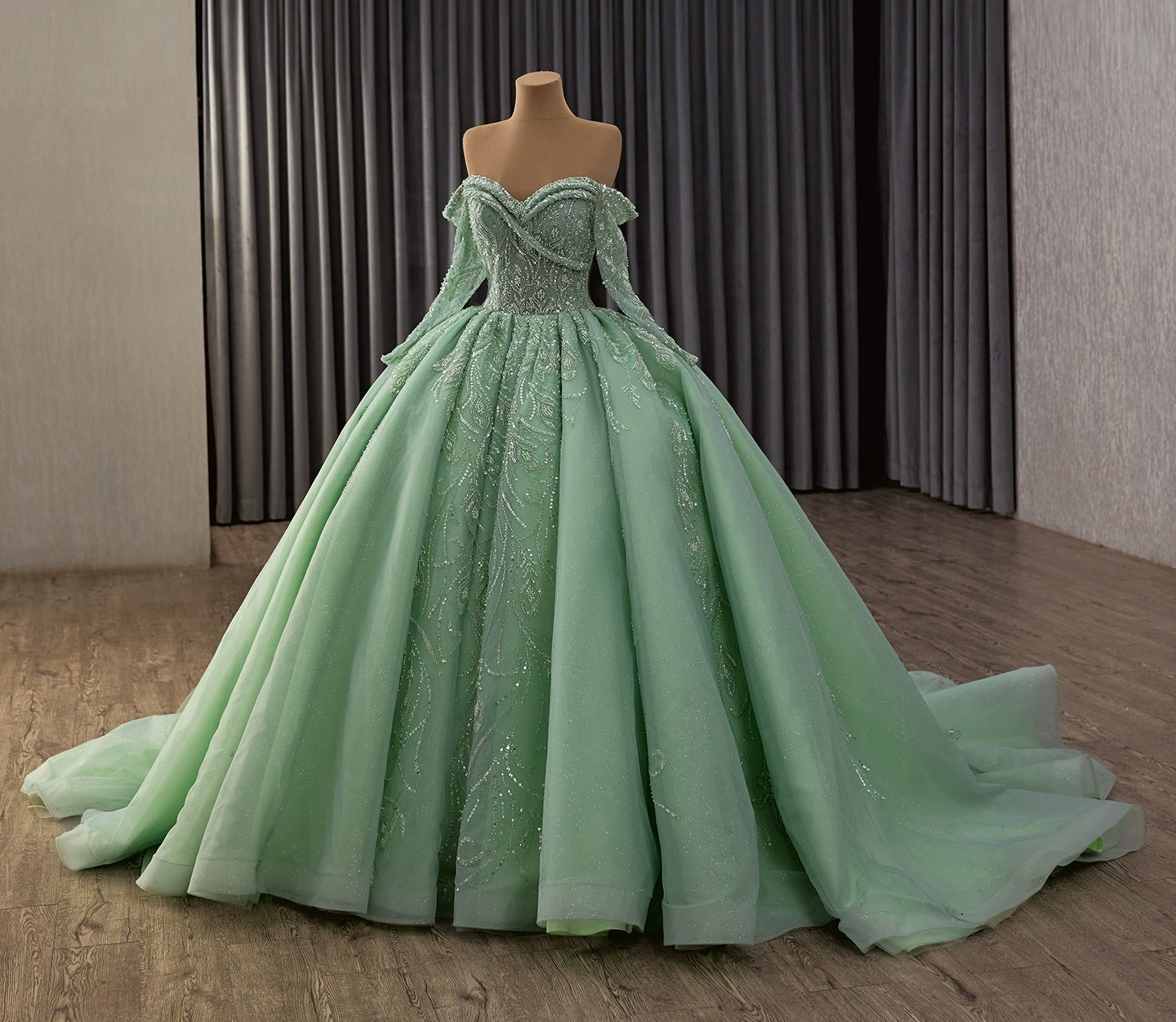 Off Shoulder Tulle Beaded Green Quinceanera Dresses Long Sleeves Sweet 16 Party Gowns HE1178