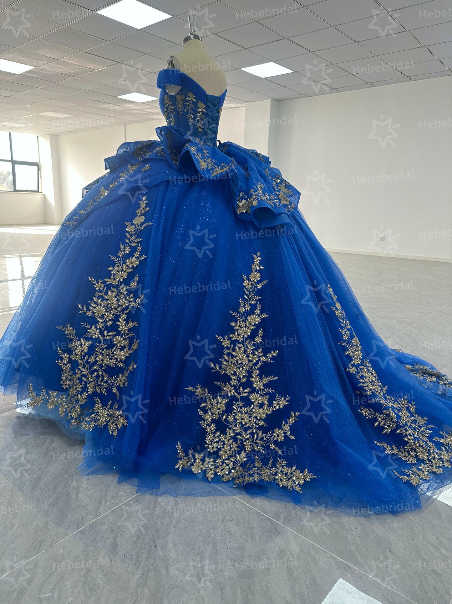 Off Shoulder Sweet 16 Quinceanera Dresses Tulle Appliqued Ruffled Party Dresses HE1197