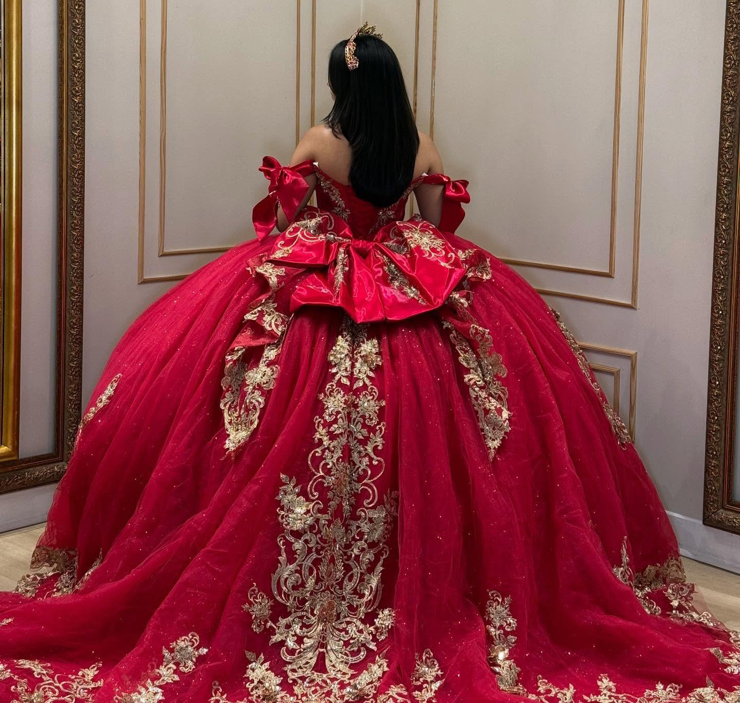 Off Shoulder Lace Appliqued Red Quinceanera Dresses Ball Gown Sweet 16 Party Dress HE1168