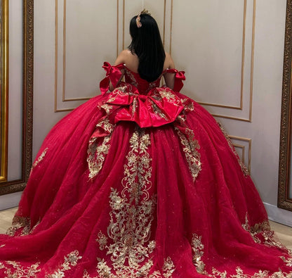Off Shoulder Lace Appliqued Red Quinceanera Dresses Ball Gown Sweet 16 Party Dress HE1168