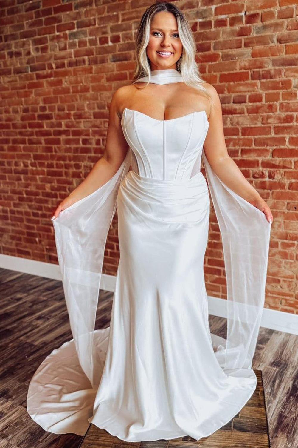 Mermaid Satin Corset Wedding Dresses Strapless Bride Wedding Gowns with Scarf HE1151
