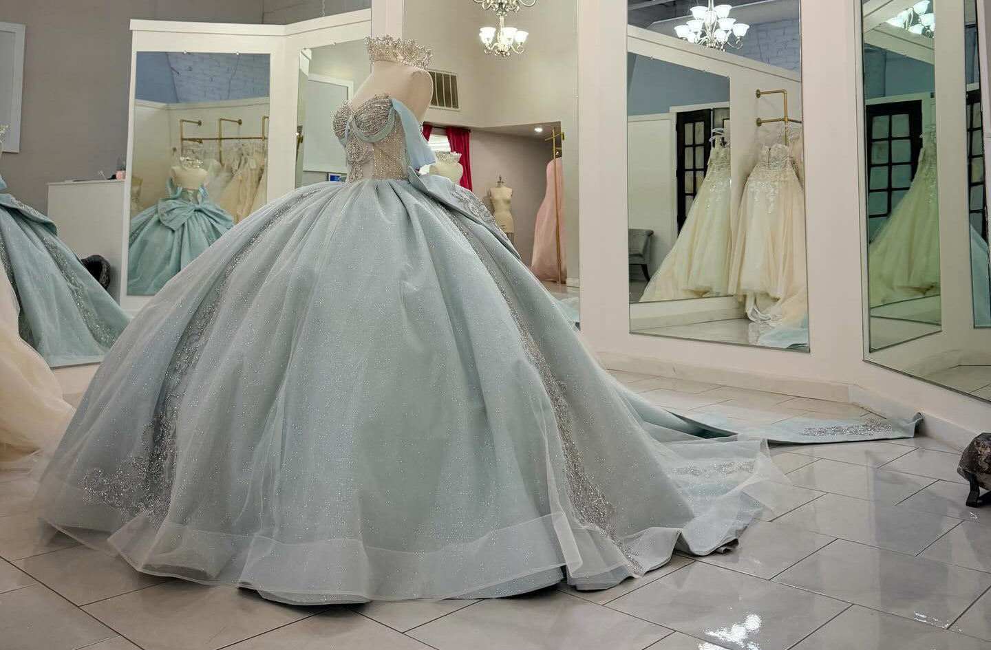 Off Shoulder Glittery Tulle Quinceanera Dresses Lace Beaded Sweet 16 Party Dress HE1211