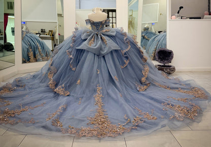 Off Shoulder Tulle Corset Appliqued Quinceanera Dresses Princess Sweet 16 Party Gowns HE1212