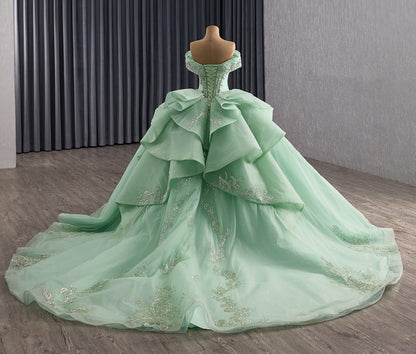 Gorgeous Tulle Lace Appliqued Sweet 16 Quinceanera Dresses Green Birthday Party Gowns HE1181