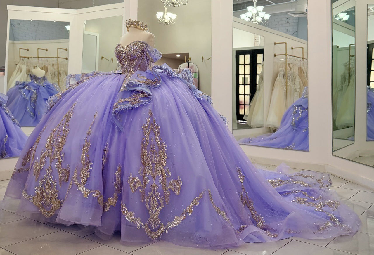 Princess Tulle Lace Beaded Lilac Quinceanera Dresses Ball Gown Sweet 15 Party Dress HE1210