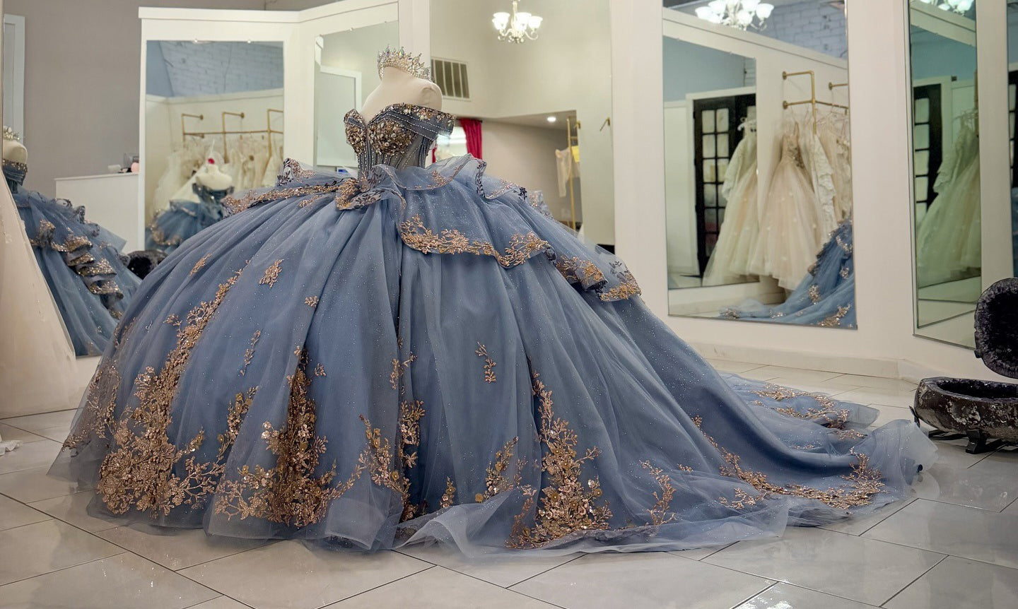 Off Shoulder Tulle Corset Appliqued Quinceanera Dresses Princess Sweet 16 Party Gowns HE1212