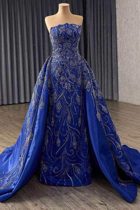 Sweetheart Ball Gown Quinceanera Dresses Satin Crystal Beaded Sweet 16 Party Gowns HE1174