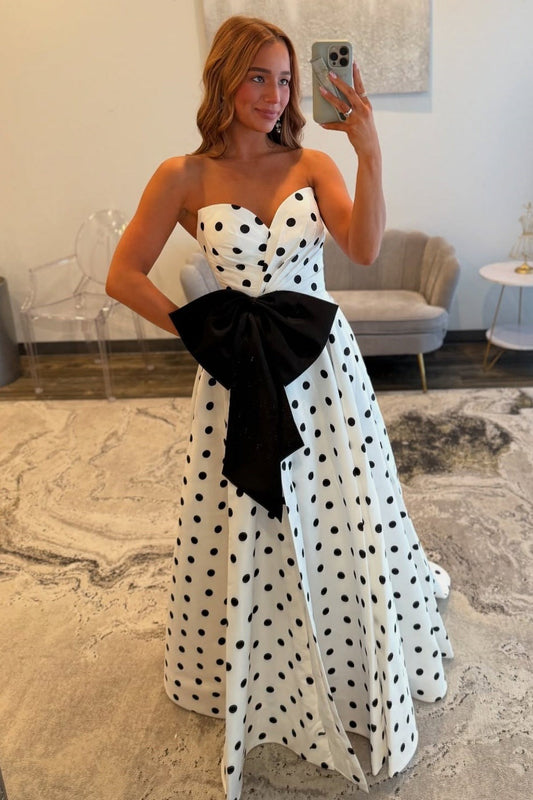A Line Strapless Black Dots Prom Dresses Long Sweetheart Evening Party Gowns with Bowknot HE1131