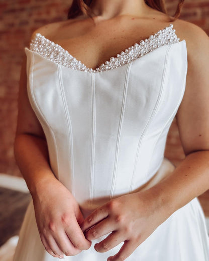 A Line Satin Crystal Beaded Wedding Dresses Boho Sweetheart Corset Bride Gowns HE1149