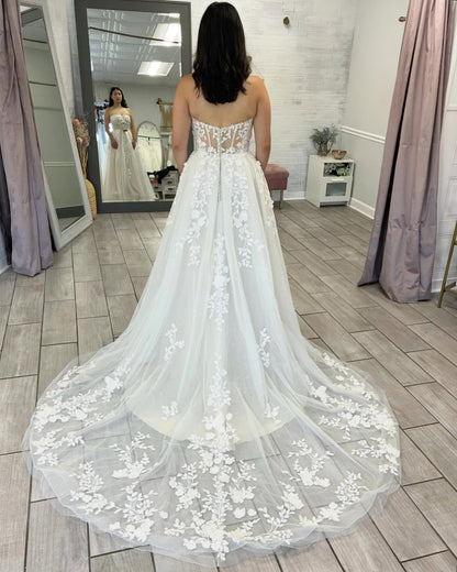 Strapless A Line Beach Lace Wedding Dresses Tulle Boho Wedding Gowns for Women HE1449