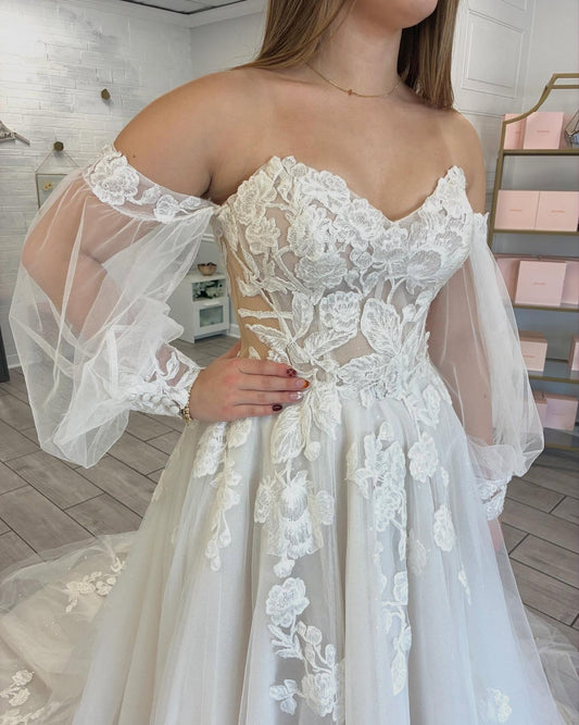 Long Sleeves Beach Bride Wedding Gowns A Line Lace Appliquedd Wedding Dress HE1438