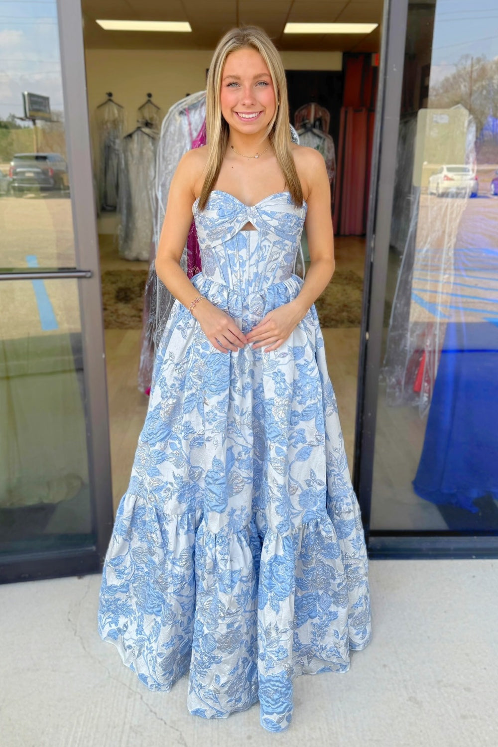 Sweetheart A Line Satin Prom Dresses Long for Women Floral Print Evening Party Gowns HE1368