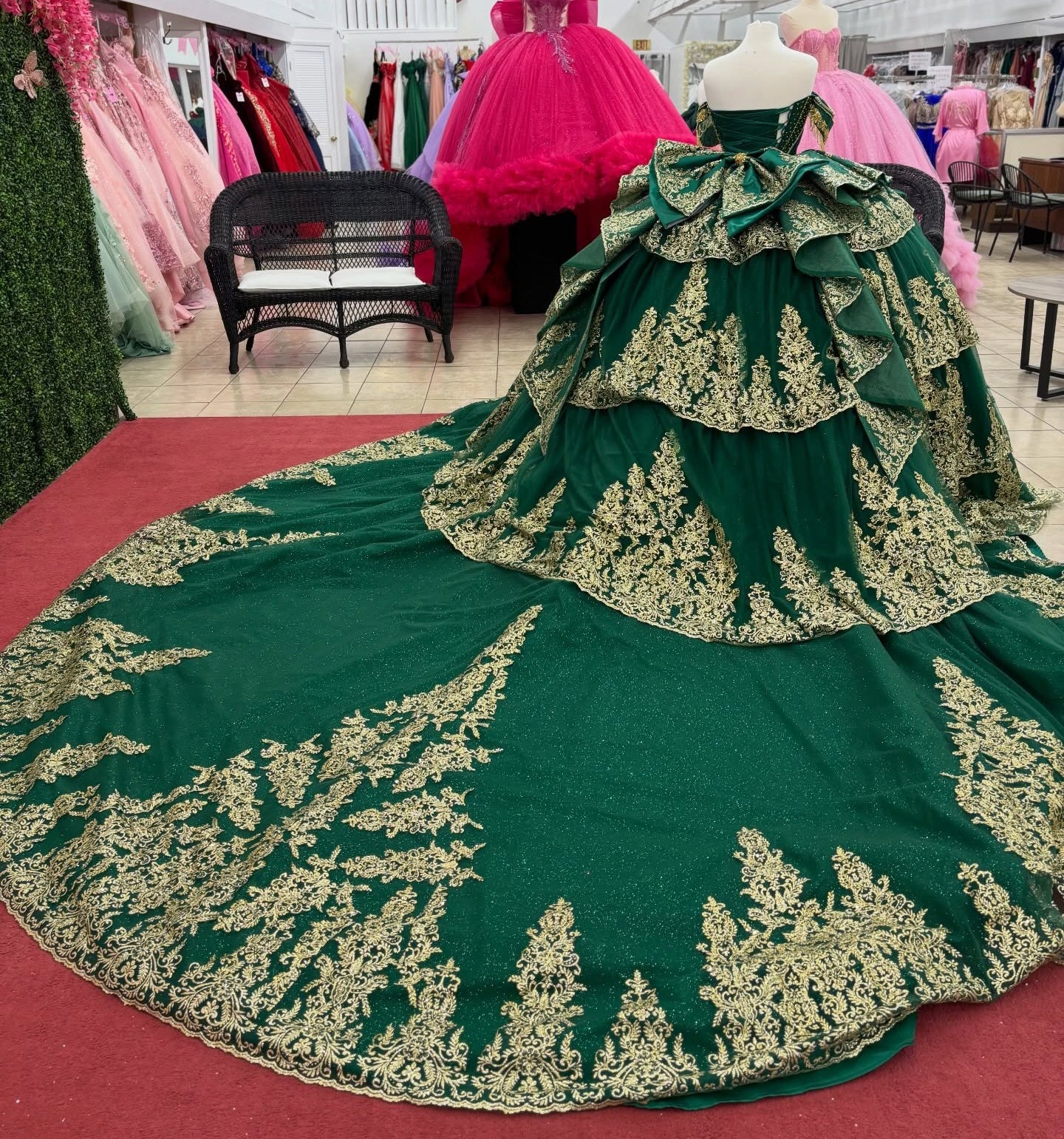 Off Shoulder Lace Appliqued Ruffled Quinceanera Dresses Green Sweet 16 Party Gowns HE1257