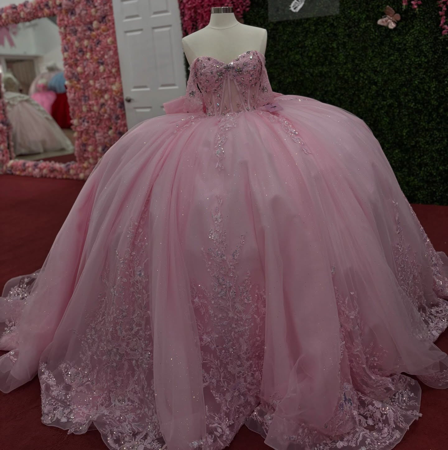Glittery Tulle Lace Appliqued Pink Quinceanera Dresses Sweet 16 Birthday Party Gown HE1394