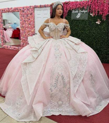 Ball Gown Off Shoulder Lace Beaded Quinceanera Dresses Sweet 15 Party Dress HE1286