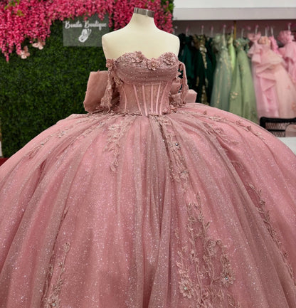 Gorgeous Tulle Lace Appliqued Quinceanera Dresses Off Shoulder Party Gown for Sweet 16 HE1389