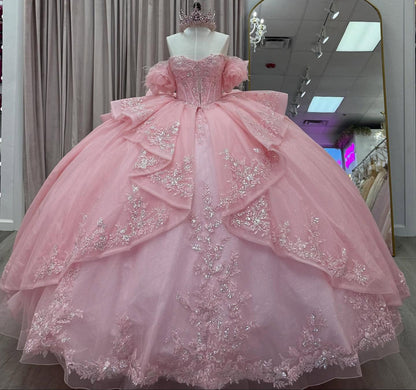 Tulle Lace Appliqued Pink Quinceanera Dresses Ball Gown Sweet 15 Birthday Gowns HE1301