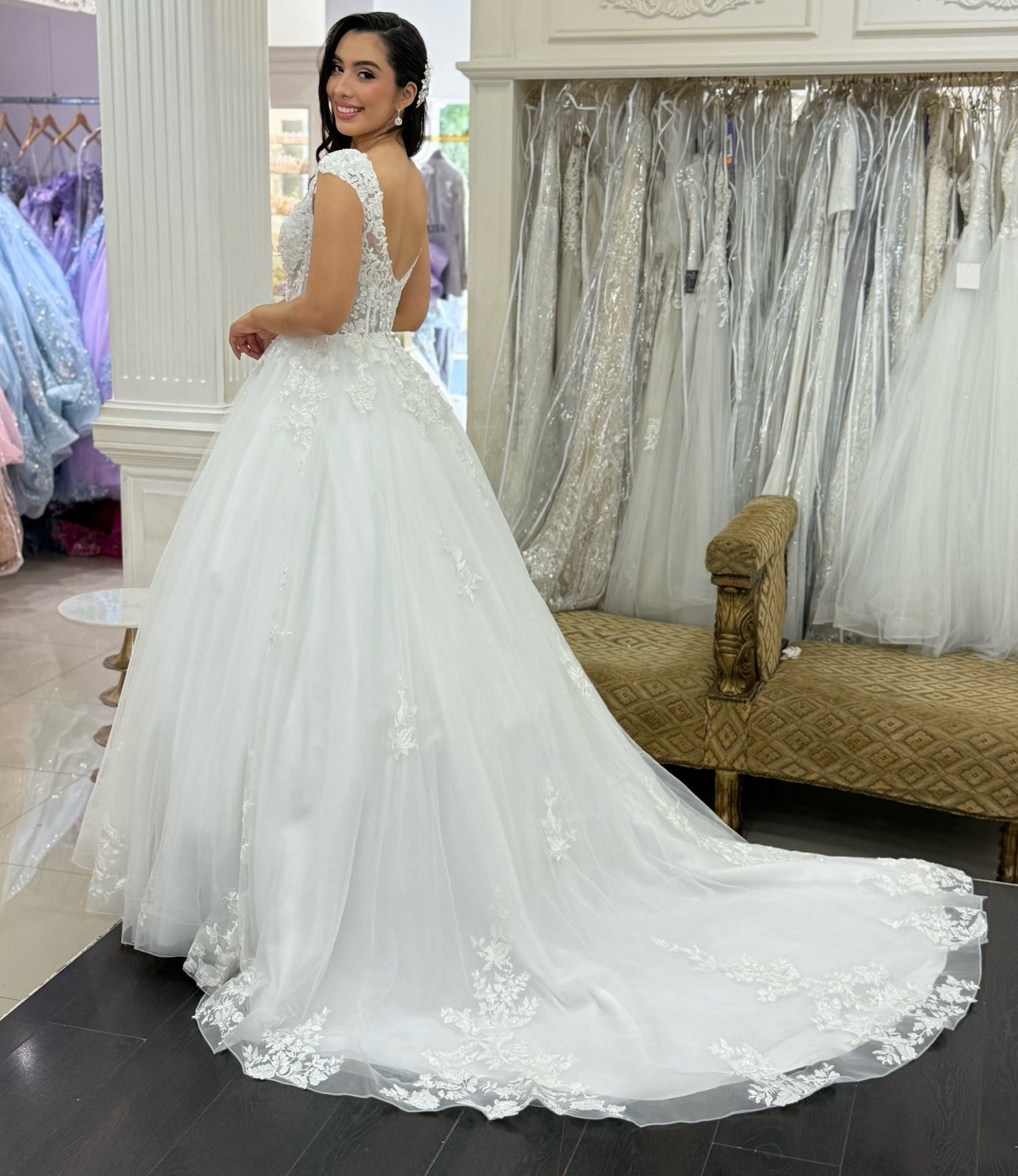Lace Appliqued A Line Wedding Dresses for Bride Tulle Corset Boho Wedding Gowns HE1345