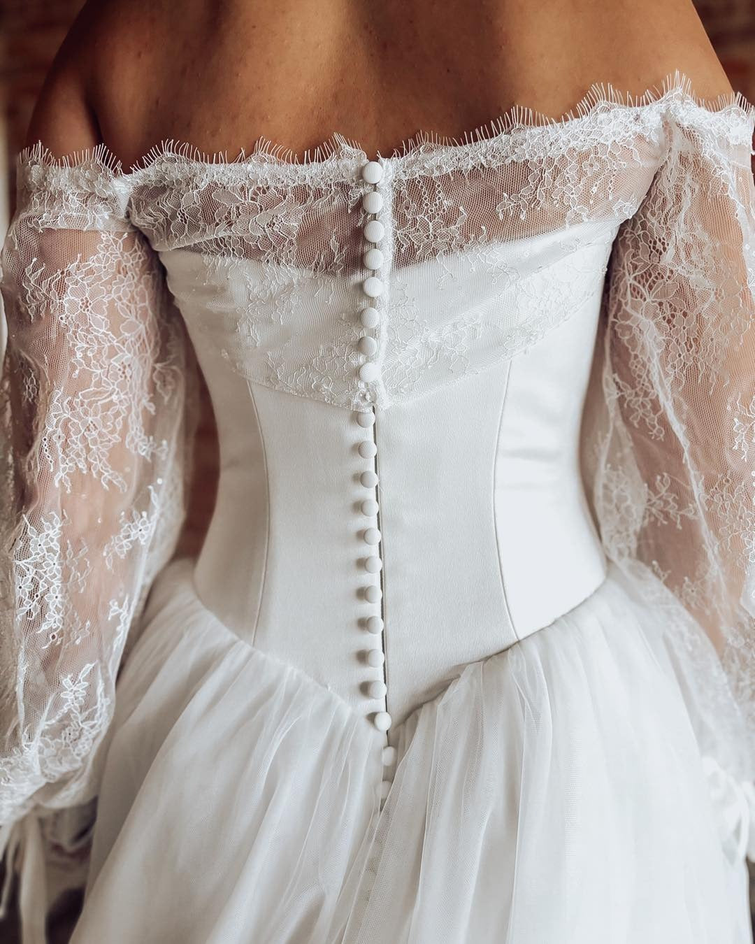 Women's A Line Tulle Wedding Dresses Boho Lace Long Sleeves Wedding Gowns for Bride HE1241