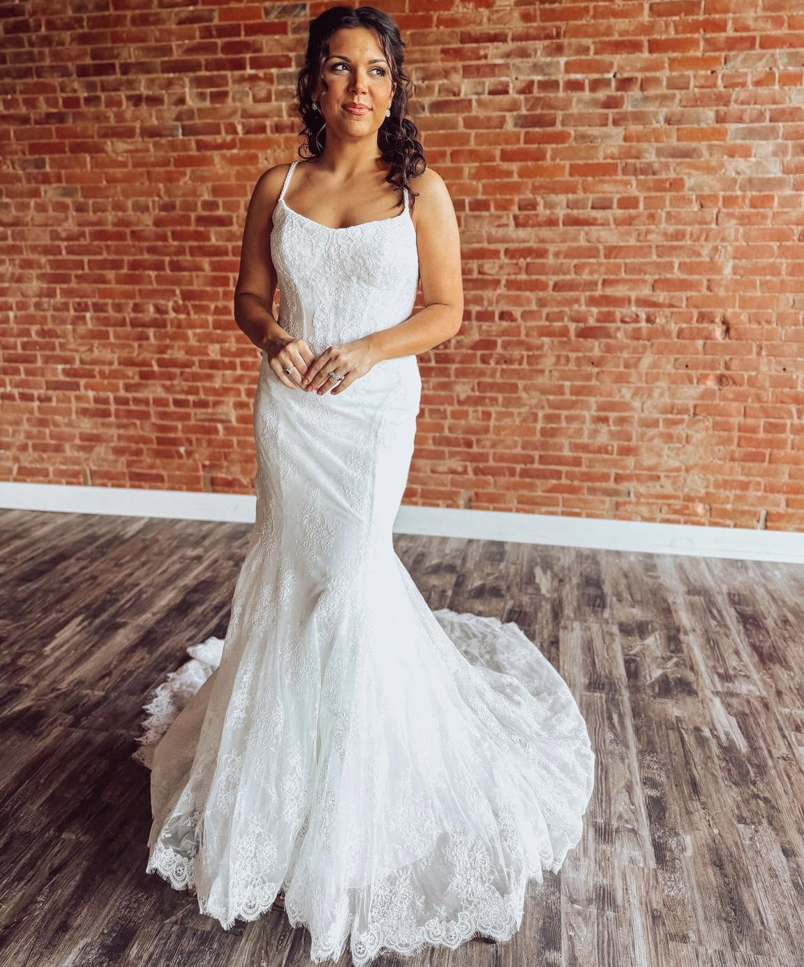 Mermaid Lace Appliqued Beach Wedding Dresses Tulle Boho Bridal Wedding Gown HE1339