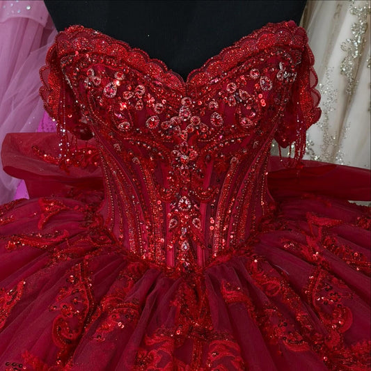 Princess Off Shoulder Red Quinceanera Dresses Tulle Lace Beaded Sweet 16 Party Gowns HE1364