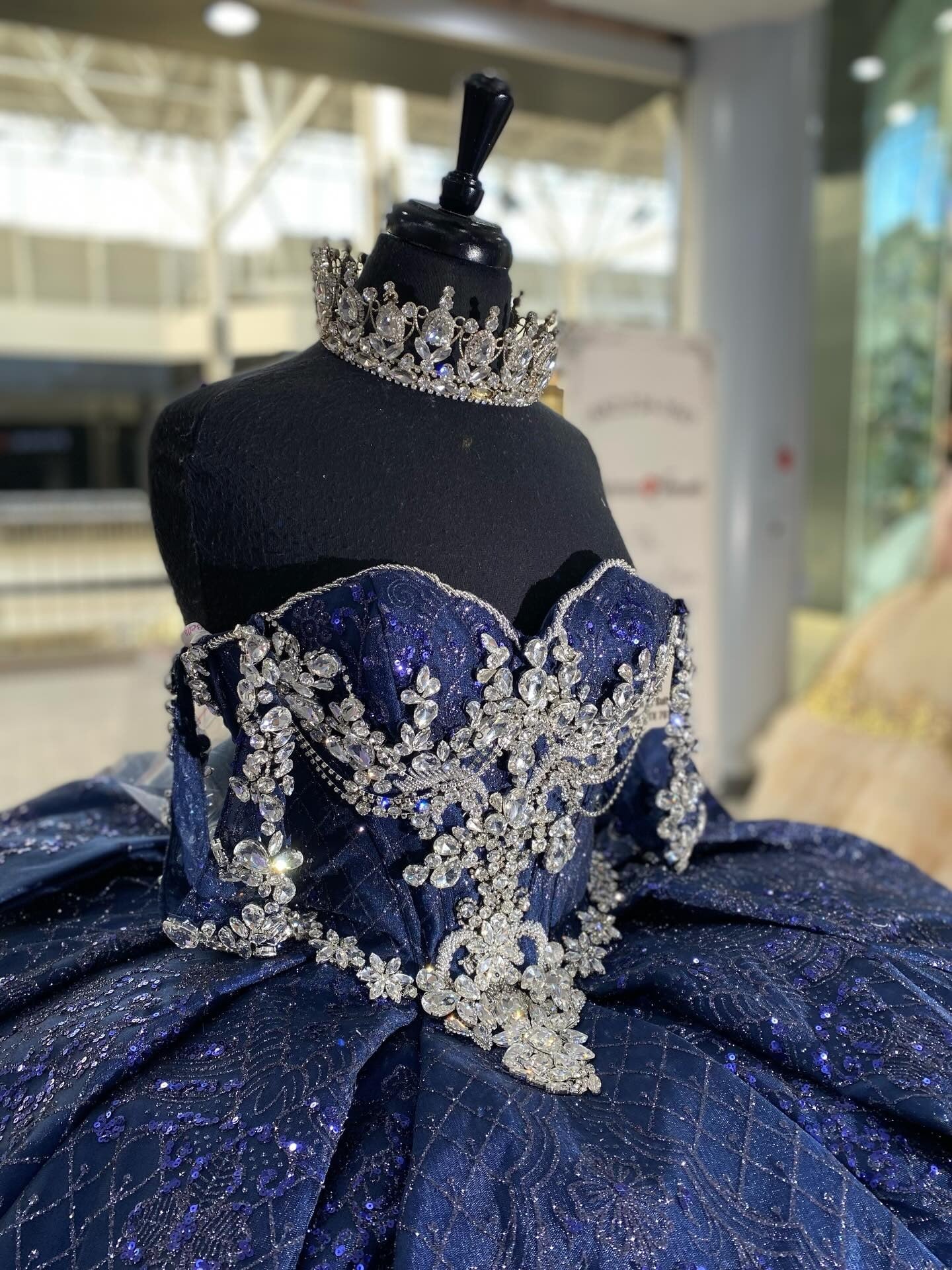 Glittery Tulle Crystal Beaded Quinceanera Dresses Ball Gown Blue Sweet 15 Birthday Gowns HE1365