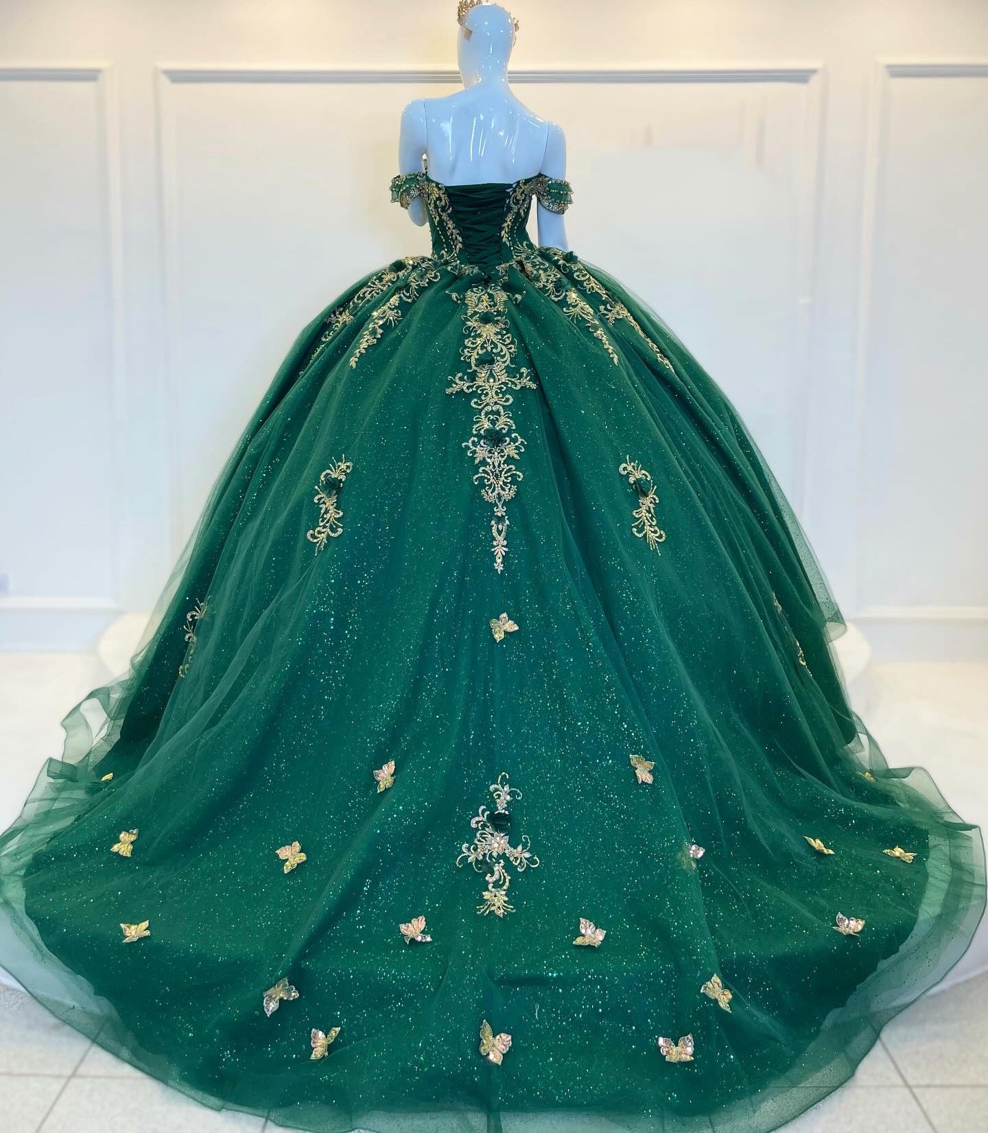 Off Shoulder Green Quinceanera Dresses Princess Ball Gown Sweet 16 Birthday Dresses HE1367