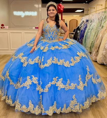 Gorgeous Lace Appliqued Blue Quinceanera Dresses Tulle Sweet 16 Birthday Party Gowns HE1351