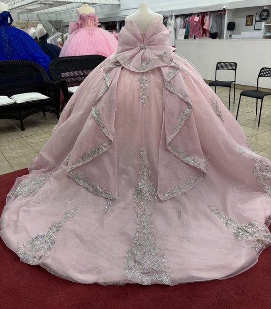 Ball Gown Tulle Crystal Beaded Pink Quinceanera Dresses Princess Sweet 16 Party Gown HE1220