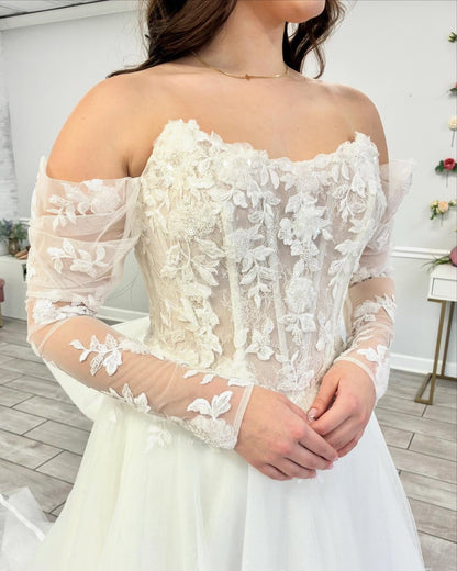 A Line Boho Wedding Dresses Tulle Lace Appliqued Long Sleeves Bridal Wedding Gown HE1437