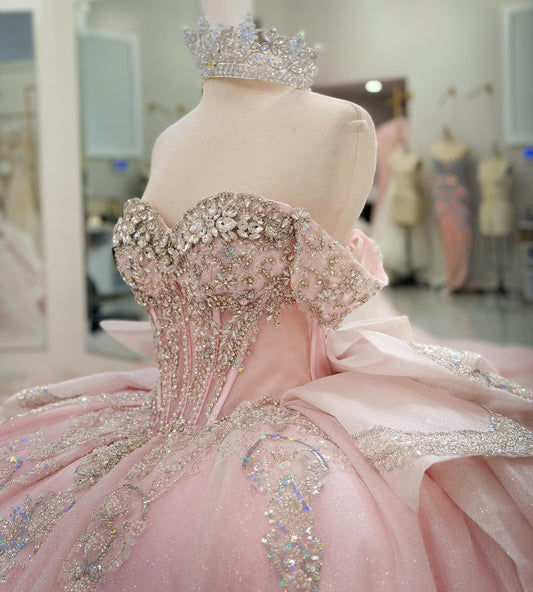 Off Shoulder Pink Quinceanera Dresses Lace Beaded Ball Gown Sweet 16 Party Dress HE1278