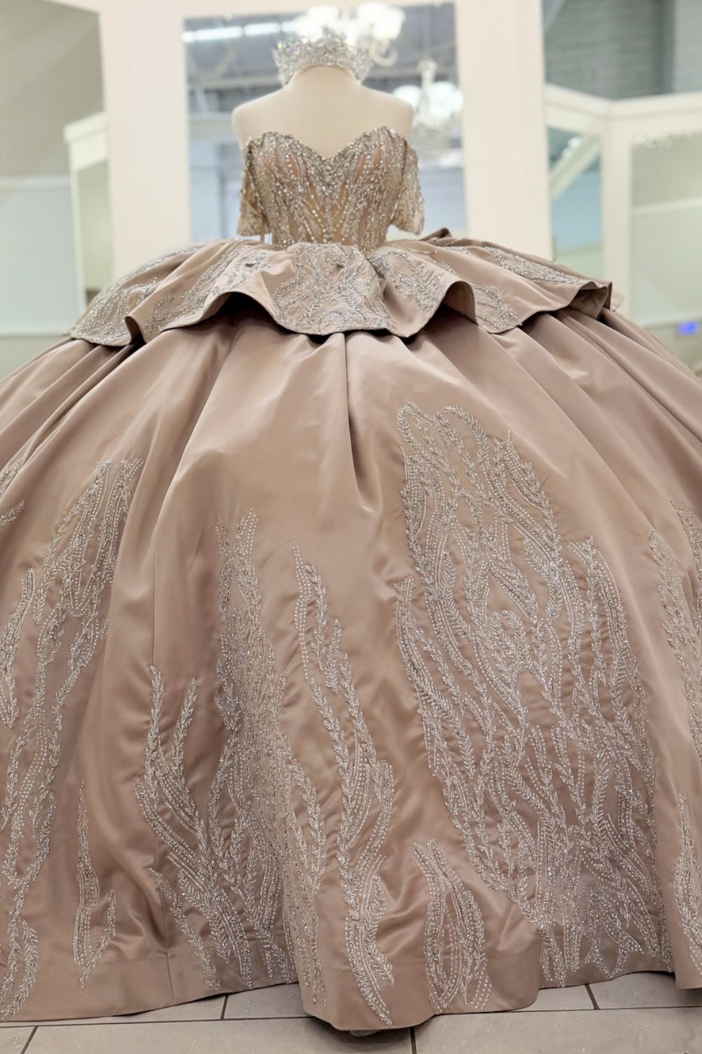 Vestidos de quinceañera con hombros descubiertos, tul princesa, apliques, vestidos de quinceañera HE530