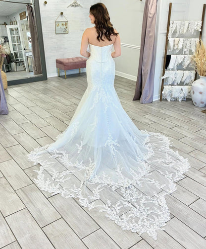 Mermaid Strapless Lace Appliqued Wedding Gowns Sweetheart Corset Bride Wedding Dress HE1436