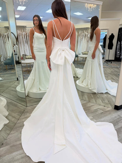 Mermaid Satin Pleated Wedding Dresses Simple Elegant Wedding Gowns for Bride HE1332