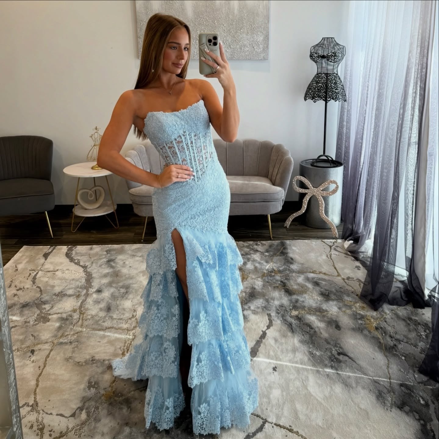 Vestido de noche largo de sirena con un hombro descubierto y lentejuelas brillantes, HE370