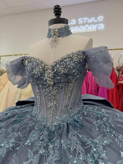Luxury Ball Gown BLue Quinceanera Dress Tulle Lace Tiered Party Gowns for Sweet 16 HE1281