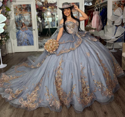 Off Shoulder Lace Appliqued Sweet 15 Quinceanera Dresses Princess Birthday Party Gowns HE1358
