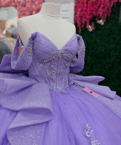 Princess Tulle Lace Appliqued Lilac Quinceanera Dresses Sweet 16 Birthday Party Gowns HE1396