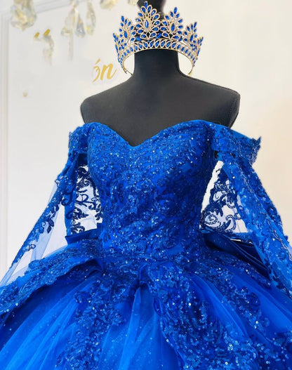 Princess Ball Gown Lace Appliqued Quinceanera Dresses Tulle Sweet 15 Party Gowns HE1386